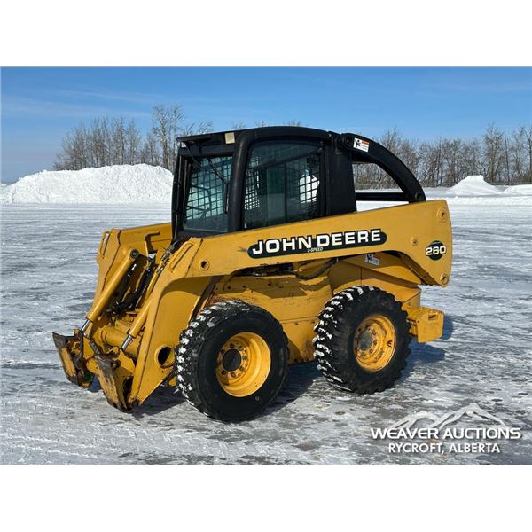 2000 JOHN DEERE 260 2-SPEED SKID STEER LOADER