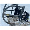 Image 9 : HLA SKID STEER BALE GRAPPLE ATTACHMENT