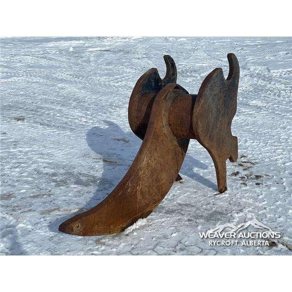 EXCAVATOR Q/C RIPPER