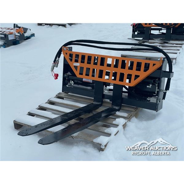 LANDHONOR 48 IN. SKID STEER HYD. PALLET FORKS