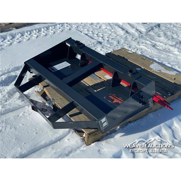 2025 LANDHONOR 48 IN SKID STEER BALE SPEAR