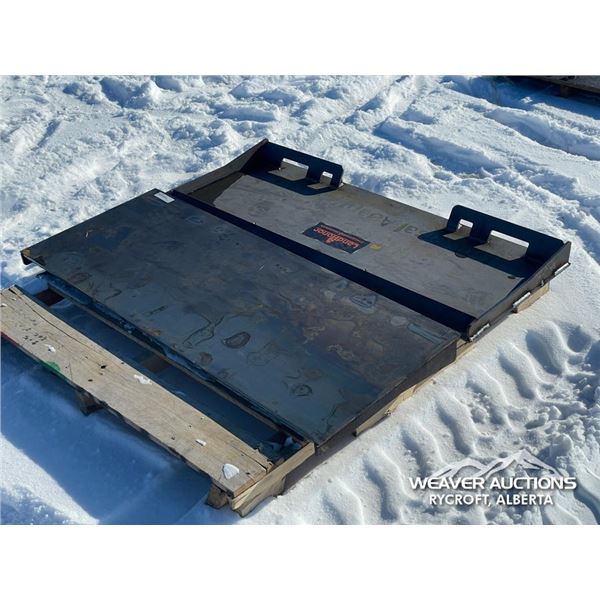 LANDHONOR SKID STEER UNIVERSAL ADAPTER PLATES