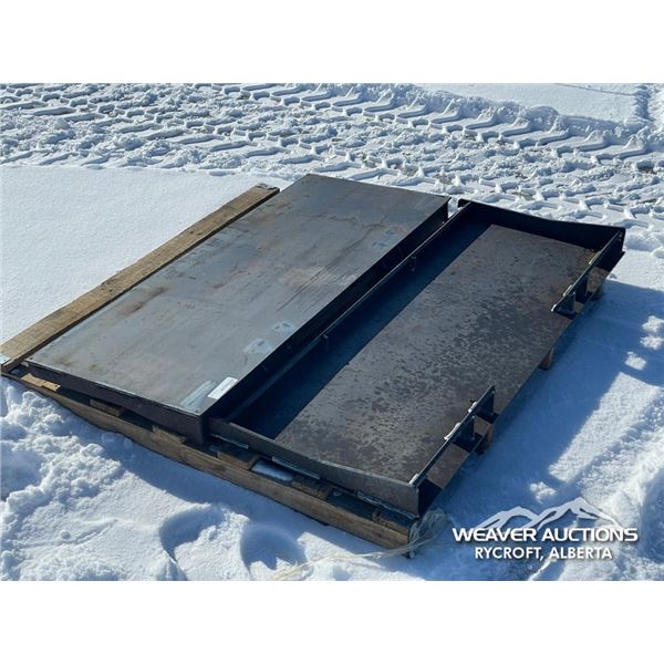 LANDHONOR SKID STEER UNIVERSAL ADAPTER PLATE