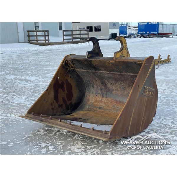 BRANDT 66 IN. EXCAVATOR Q/C CLEAN OUT BUCKET