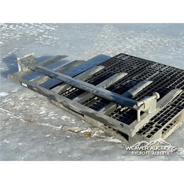 57 IN. CLAMP ON BUCKET TEETH