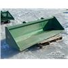Image 2 : 102 IN. TRACTOR SNOW/MULCH BUCKET