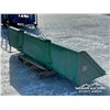 Image 3 : 102 IN. TRACTOR SNOW/MULCH BUCKET
