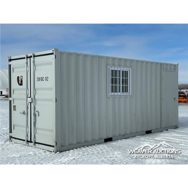 9.5 X 20 FT. SHIPPING CONTAINER