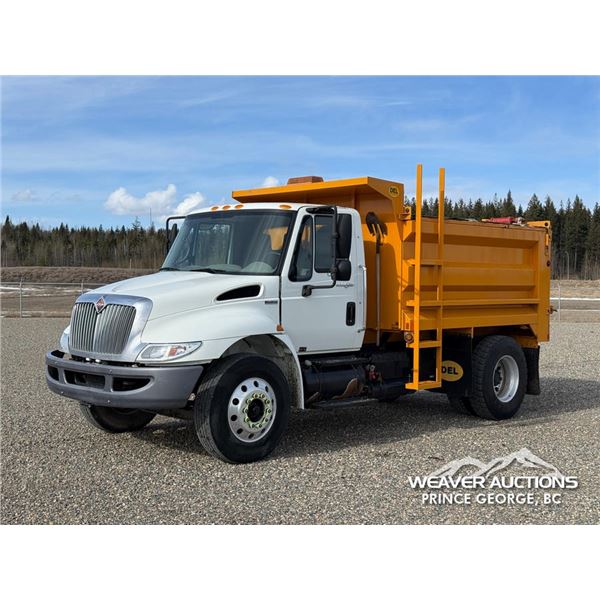 2008 INTERNATIONAL S/A DUMP TRUCK