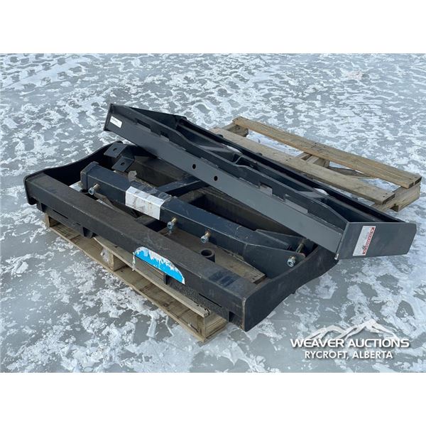 SKID STEER ATTACHMENT PLATES