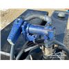 Image 5 : FUEL TANK W/TOOL BOX & FILL RITE PUMP