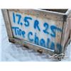 Image 5 : CRATE W/TRUCK TIRE CHAINS