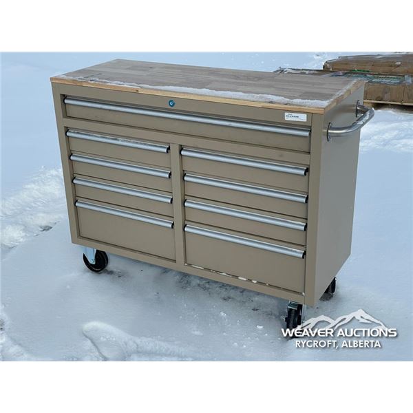 9 DRAWER ROLLING WORKBENCH