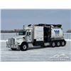 Image 1 : 2019 KENWORTH T800 TRI DRIVE HYDRO VACUUM TRUCK
