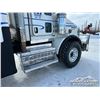 Image 110 : 2019 KENWORTH T800 TRI DRIVE HYDRO VACUUM TRUCK