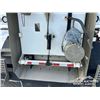 Image 96 : 2019 KENWORTH T800 TRI DRIVE HYDRO VACUUM TRUCK