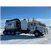 Image 2 : 2019 KENWORTH T800 TRI DRIVE HYDRO VACUUM TRUCK