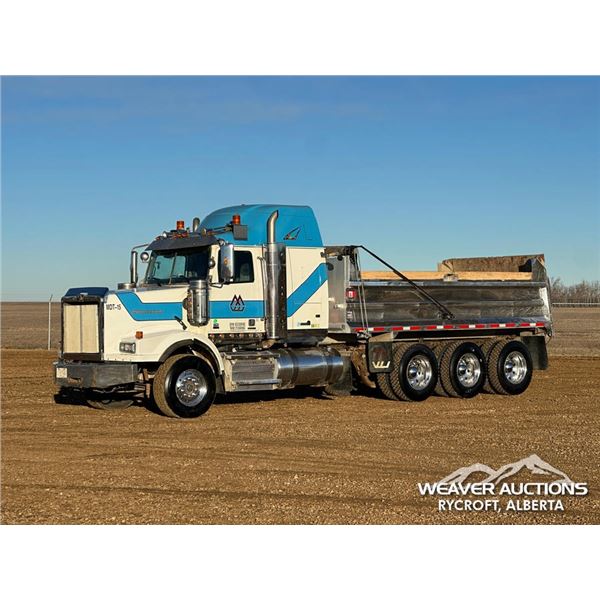 2015 WESTERN STAR 4900 TRI/A SLEEPER DUMP TRUCK