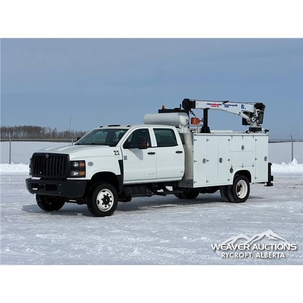 2019 INTERNATIONAL CV515 CREW CAB SERVICE TRUCK