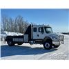 Image 2 : 2012 FREIGHTLINER M2 106 4X4 S/A FLATBED TRUCK