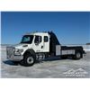 Image 1 : 2012 FREIGHTLINER M2 106 4X4 S/A FLATBED TRUCK