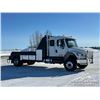 Image 2 : 2012 FREIGHTLINER M2 106 4X4 S/A FLATBED TRUCK