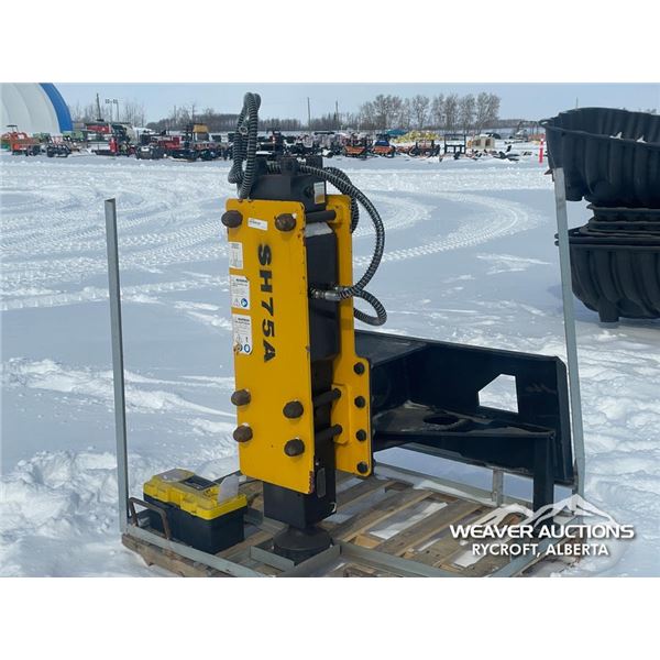 SOOSAN SH75A SKID STEER HYDRAULIC POST POUNDER
