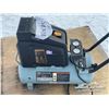 Image 9 : MCGRAW 8 GALLON PORTABLE AIR COMPRESSOR