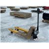 Image 2 : INDUSTRIAL PALLET JACK