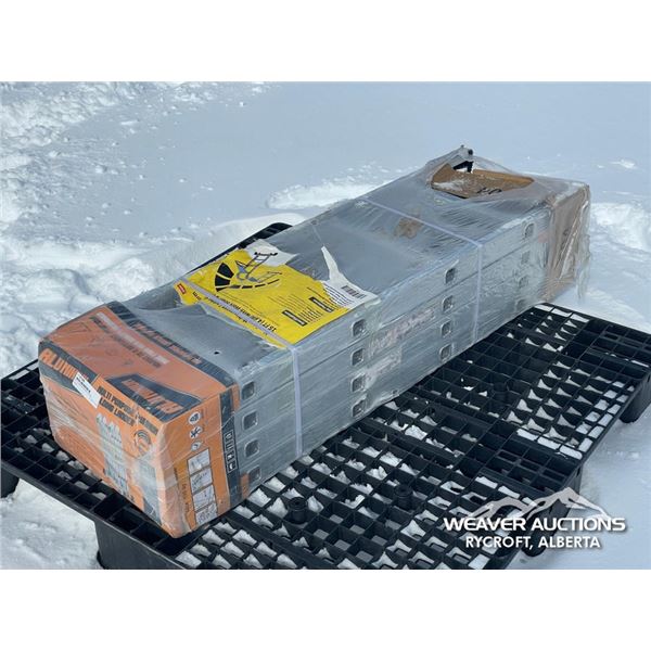 8 FT. ALUMINUM FOLDING PLATFORM LADDER