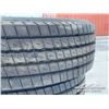 Image 6 : (4) ZWARTHZ 225/70R19.5-14 PR TIRES
