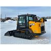 Image 4 : 2024 JCB 3TS-8T TELESCOPIC COMPACT TRACK LOADER