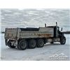 Image 3 : 2007 KENWORTH T800 TRI DRIVE DUMP TRUCK