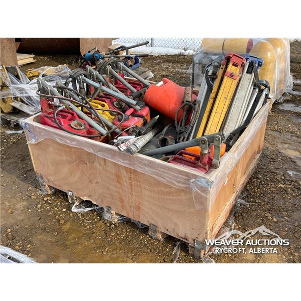 PIPE STANDS W/LEVELING RODS & JERRY TANKS