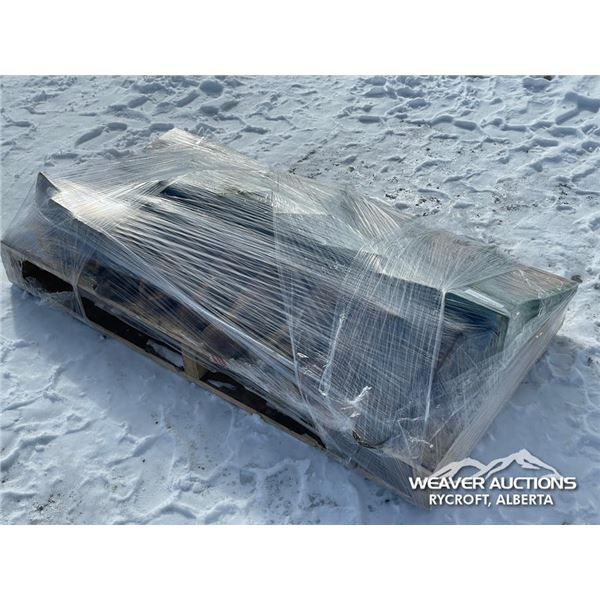 QTY OF EXCAVATOR DIGGING BUCKET TEETH