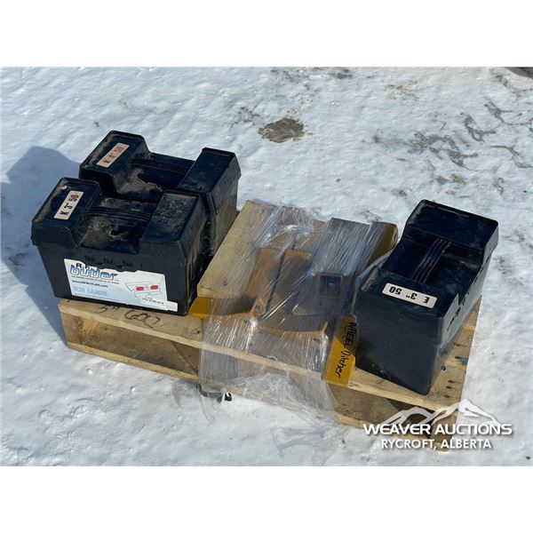 QTY OF BUTLER ICE LUGS W/DIGGING BUCKET TEETH