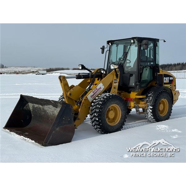 2018 CAT 908M WHEEL LOADER
