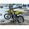 Image 4 : 2019 SUZUKI RZ450 DIRT BIKE