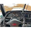 Image 12 : 2021 PETERBILT 367 TRI/A SLEEPER TRUCK TRACTOR