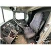Image 7 : 2021 PETERBILT 367 TRI/A SLEEPER TRUCK TRACTOR