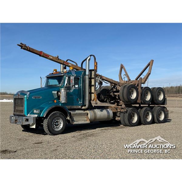 2013 KENWORTH T800 LOG TRUCK & 2005 ARCTIC TRAILER