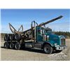 Image 3 : 2013 KENWORTH T800 LOG TRUCK & 2005 ARCTIC TRAILER