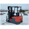 Image 4 : TOYOTA 7FBEU15 3,000LB ELECTRIC FORKLIFT