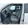 Image 6 : 2013 DODGE RAM 5500HD CREW CAB FLATBED TRUCK