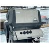 Image 10 : (1) BROIL KING BARBEQUE & (1) TREAGER SMOKER
