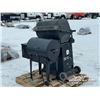 Image 3 : (1) BROIL KING BARBEQUE & (1) TREAGER SMOKER
