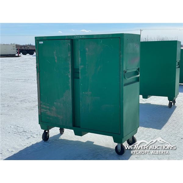 GREENLEE ROLLING TOOL CABINET
