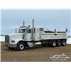 Image 1 : 2010 PETERBILT 367 TRI DRIVE SLEEPER DUMP TRUCK