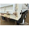 Image 74 : 2010 PETERBILT 367 TRI DRIVE SLEEPER DUMP TRUCK