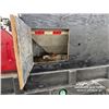 Image 36 : 2013 FORD F550 FLAT DECK PLOW/SANDER TRUCK